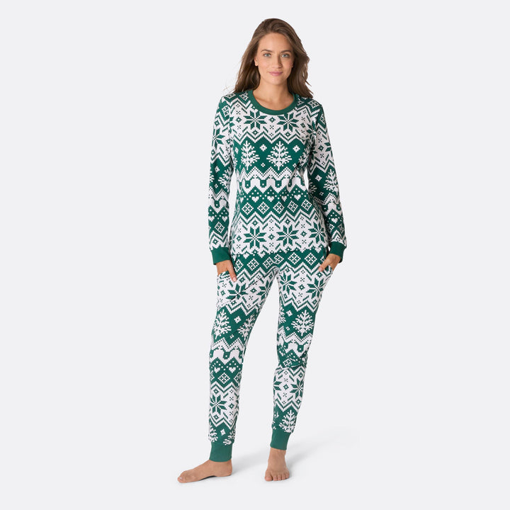 green xmas pyjamas